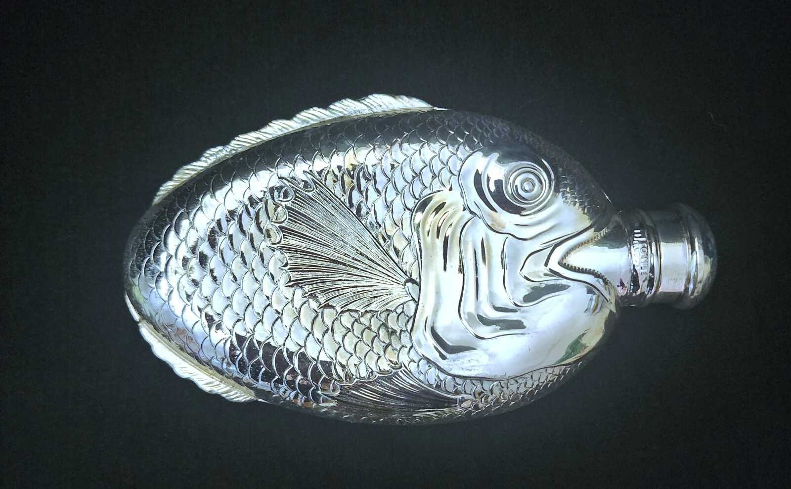 VTG TOWLE Silver Plated Fish "Drink Like A Fish" Flask