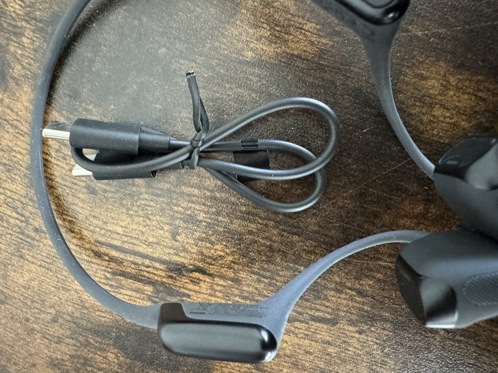 SHOKZ OpenRun Pro 2 Mini Bone Conduction Sport Headphones In Black (SHOKZS821)