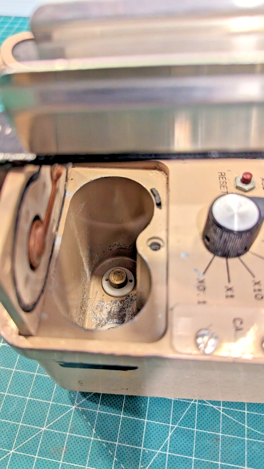 1x CLEAN Ludlum Model 3 Survey Meter CPM 44-9 Tested, Verified, and GUARANTEED