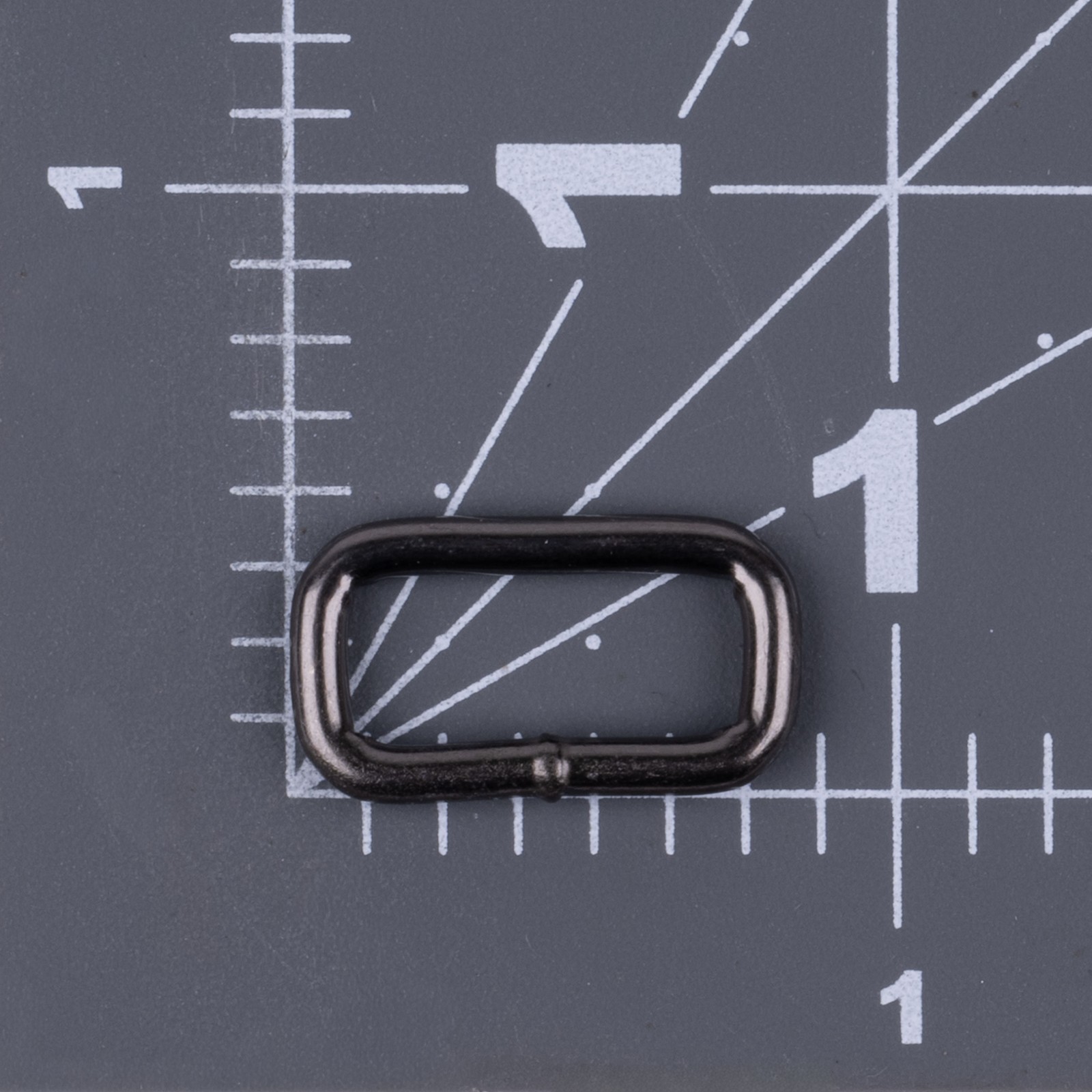 Country Brook Design® 5/8in Gunmetal Heavy Welded Rectangle Rings LTD, 10 Pack