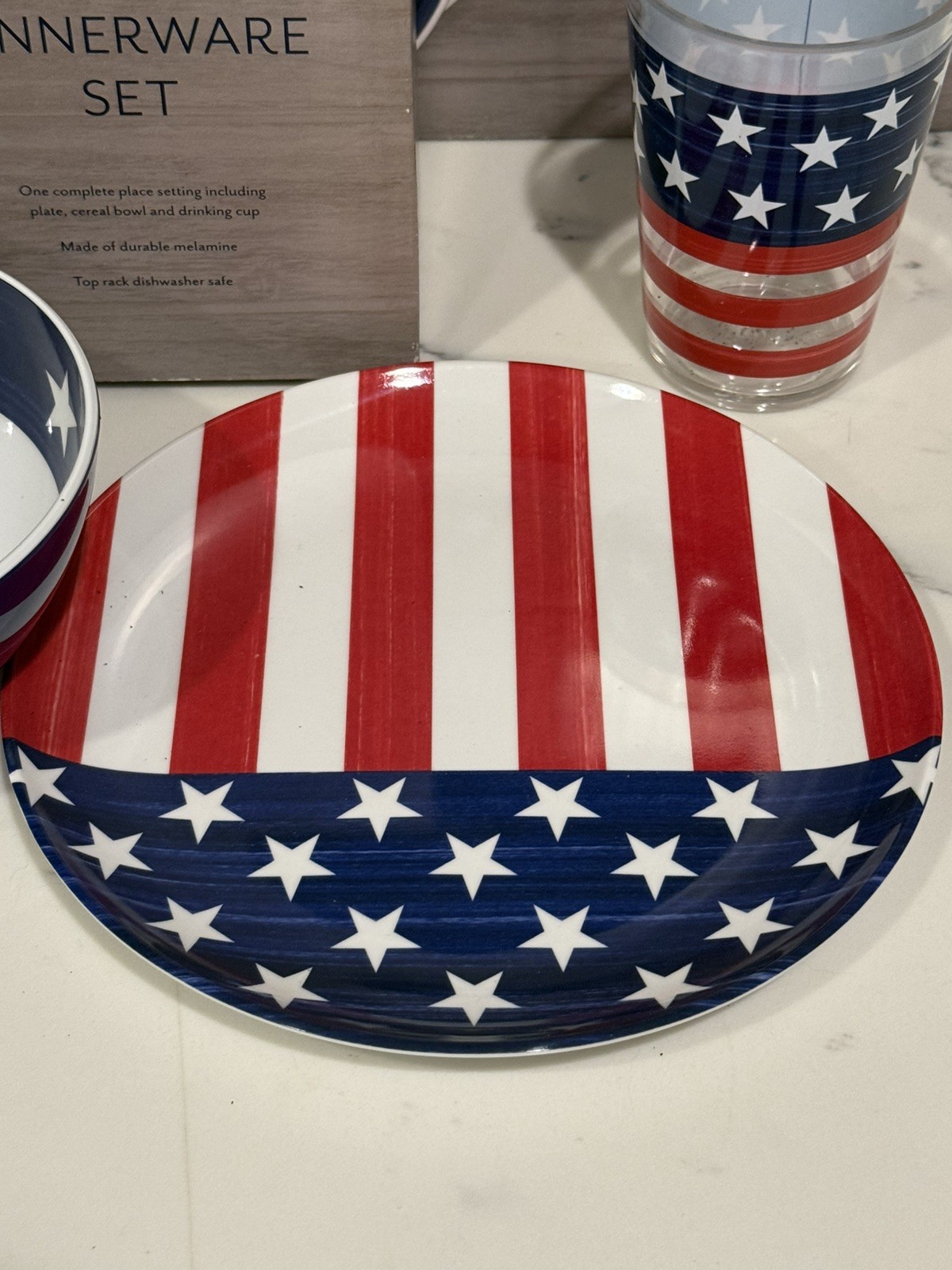 Sur La Table Kids Melamine FLAG Stars & Stripes Dinnerware Set BOXED NEW