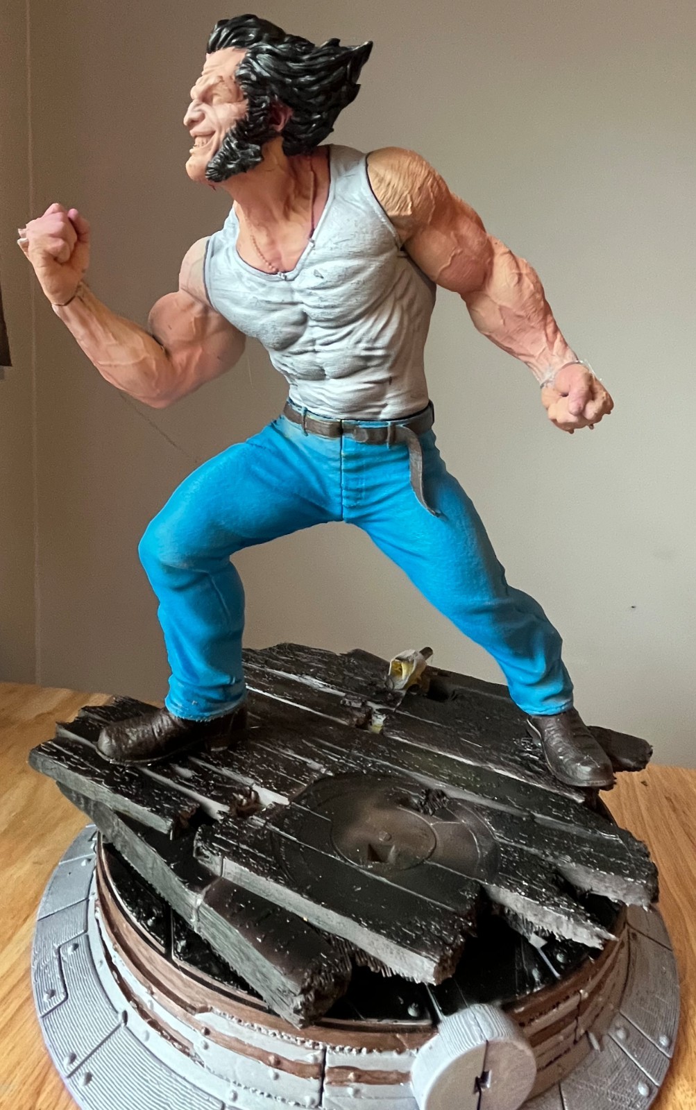 Custom wolverine 1/6 scale statue