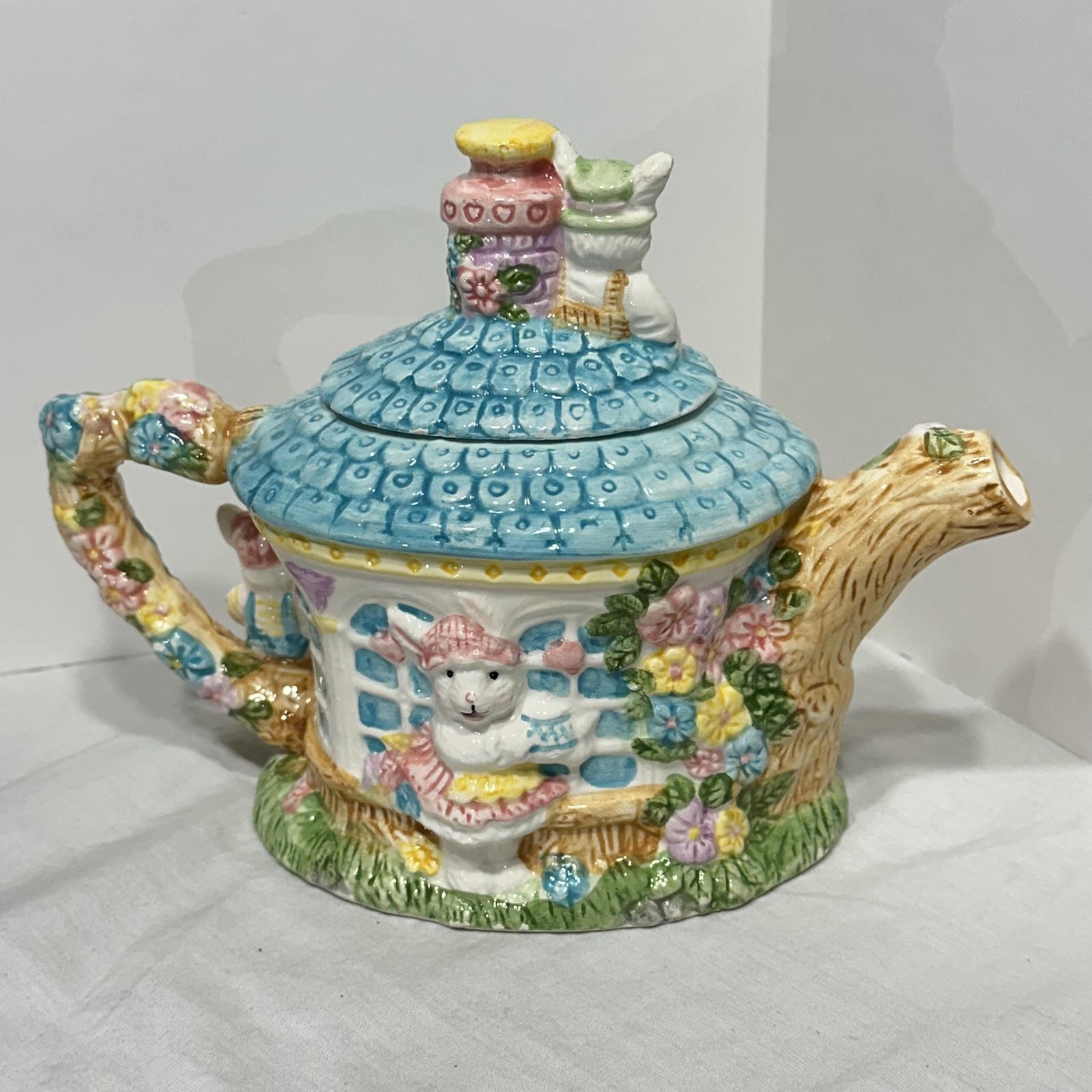 Vintage Mercuries Bunny Cottage House Teapot Ceramic Easter Floral Pastel 1994