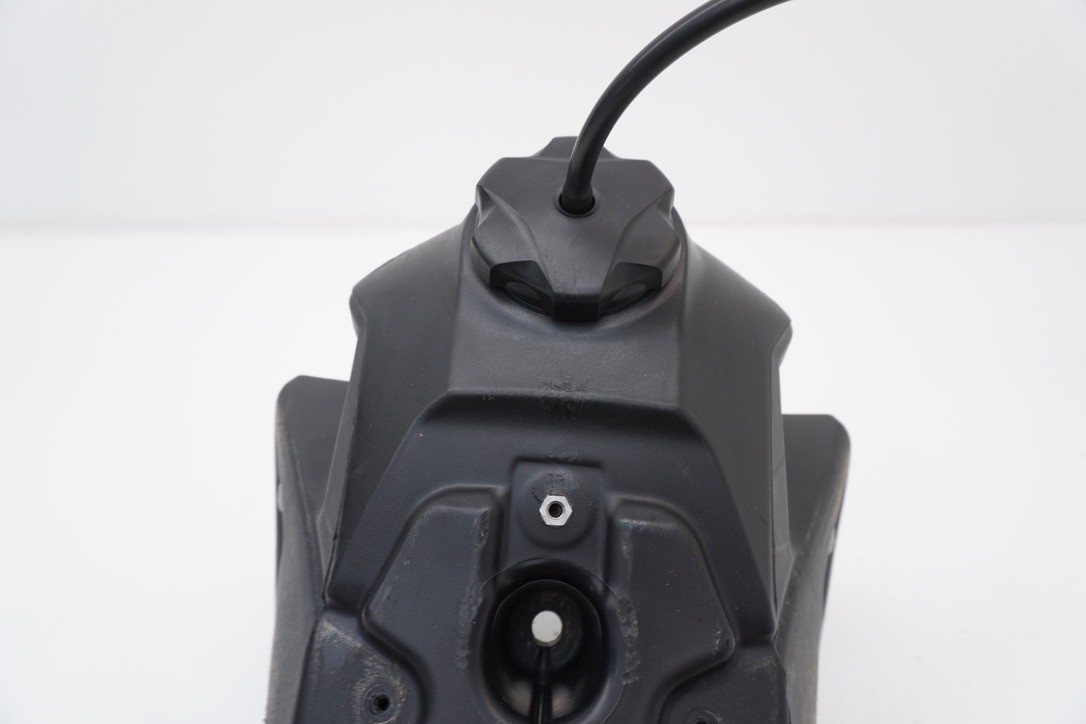2025 KTM 250 SX-F Gas Fuel Tank OEM Cap Black A46007113000 125-450 SX 23-24 #11