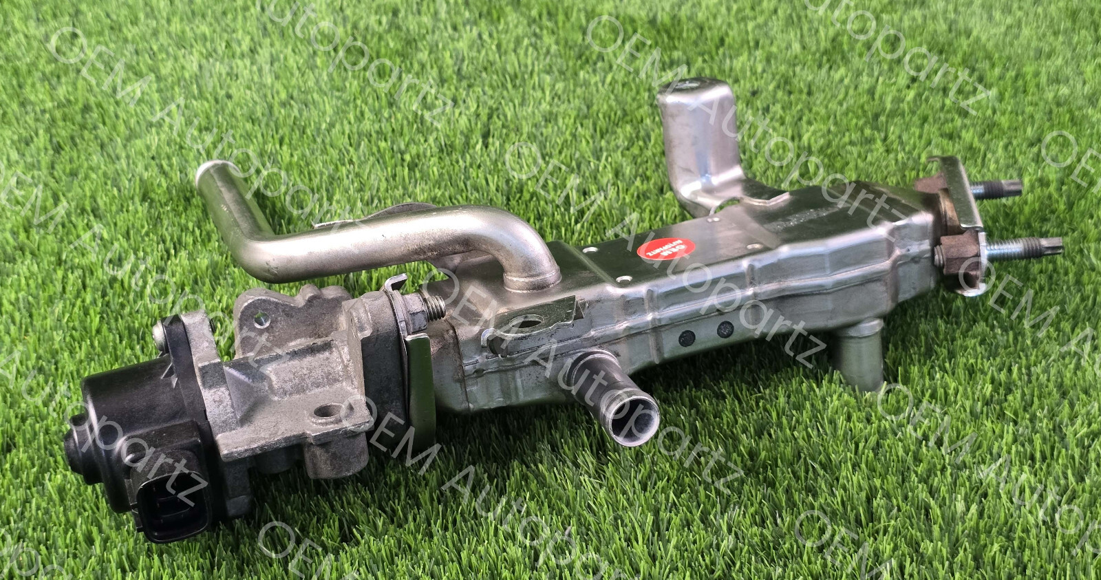 Toyota Prius 11-17 Genuine 25601-37010 EGR Pipe with Valve 25620-37110 : Prius V