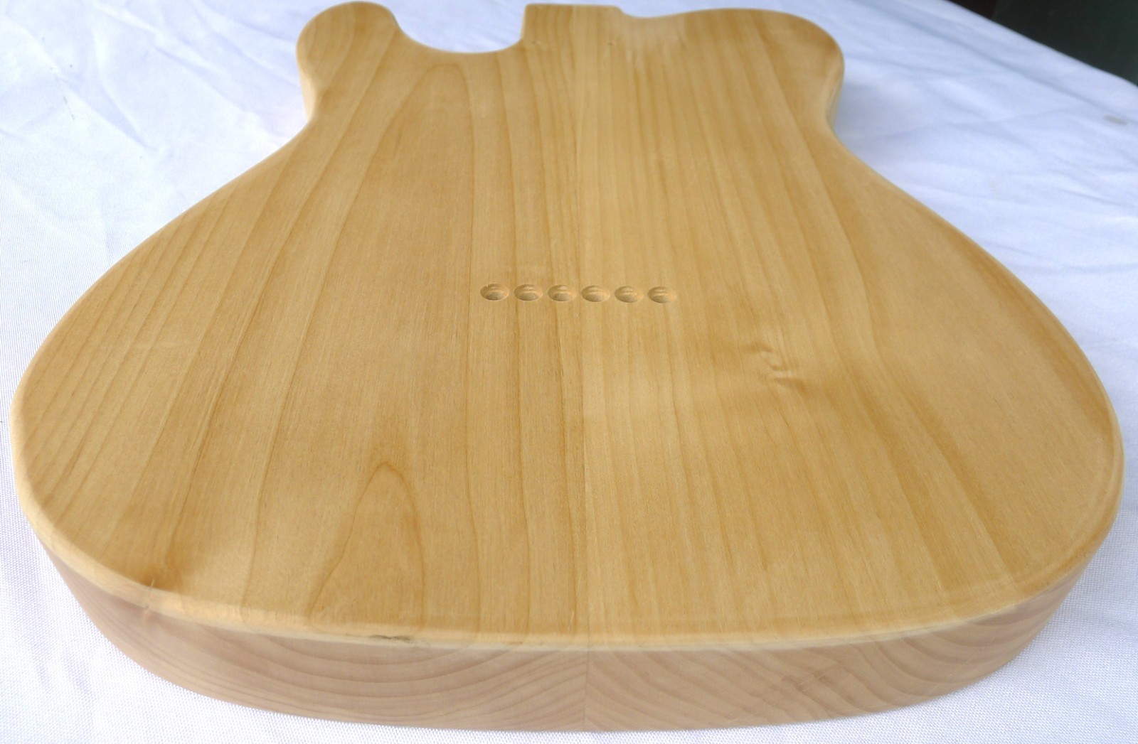 Tele Vintage Style Guitar Body 2 pcs Centre Joined Alder Unfinish ≦ 4.4Lbs