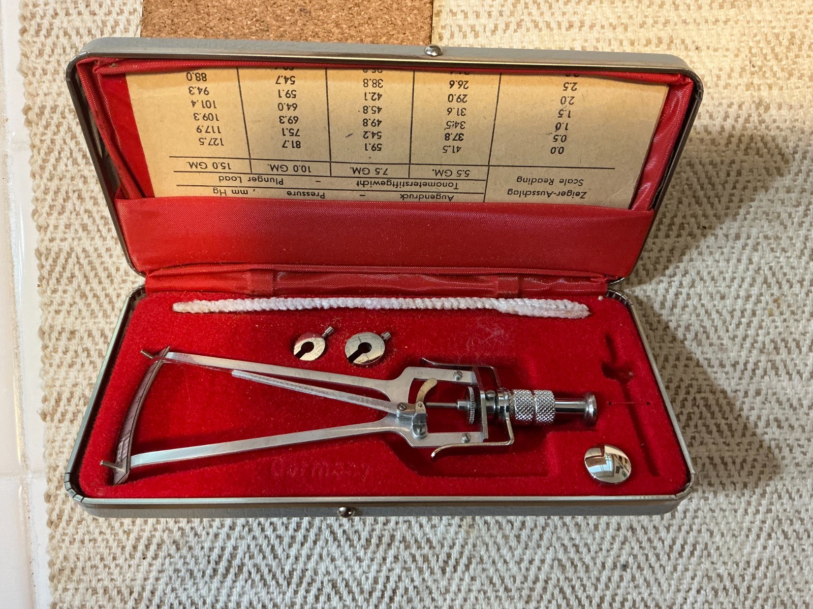 VINTAGE  SCHIOETZ - TONOMETER 1955 IMPROVED ORIGINAL BOX  PAPERWORK OUTSTANDING!