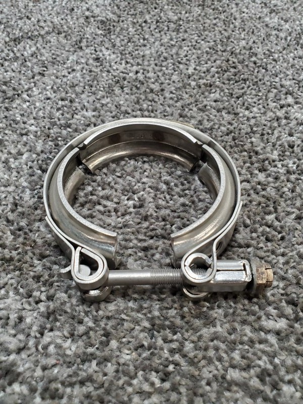 Volvo Exhaust V-Clamp 20755169 - FREE SHIPPING