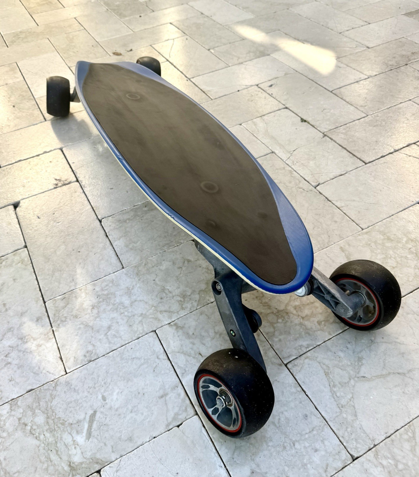 BMW StreetCarver Skateboard,The Most Clean And Low Usage You Can Find