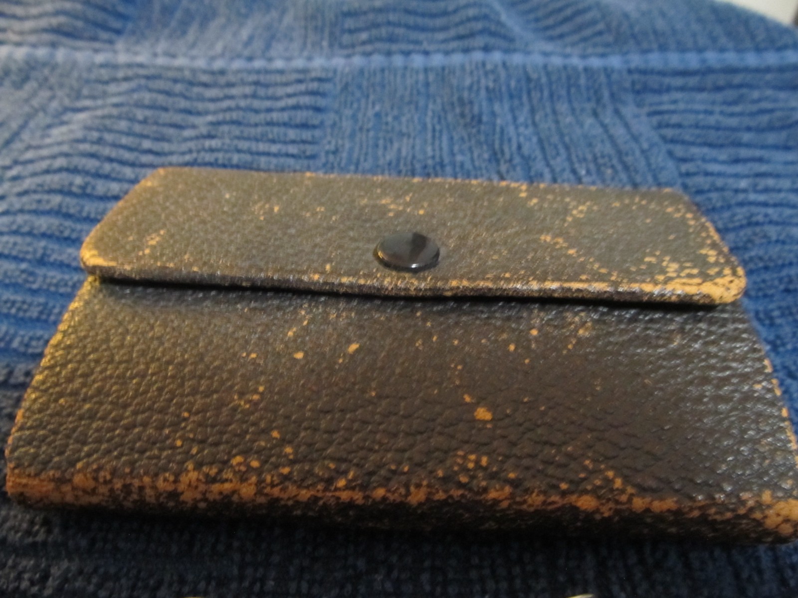 VINTAGE ANCHOR BRAND SURGEONS STAINLESS NEEDLES KIT WITH CASE - FREE SHIPPING