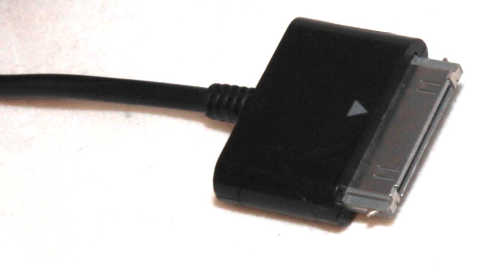 Digital FM Transmitter, Holder, Charger For iPods iPhonis 1st Gen 2G 3G 3GS 4 4S