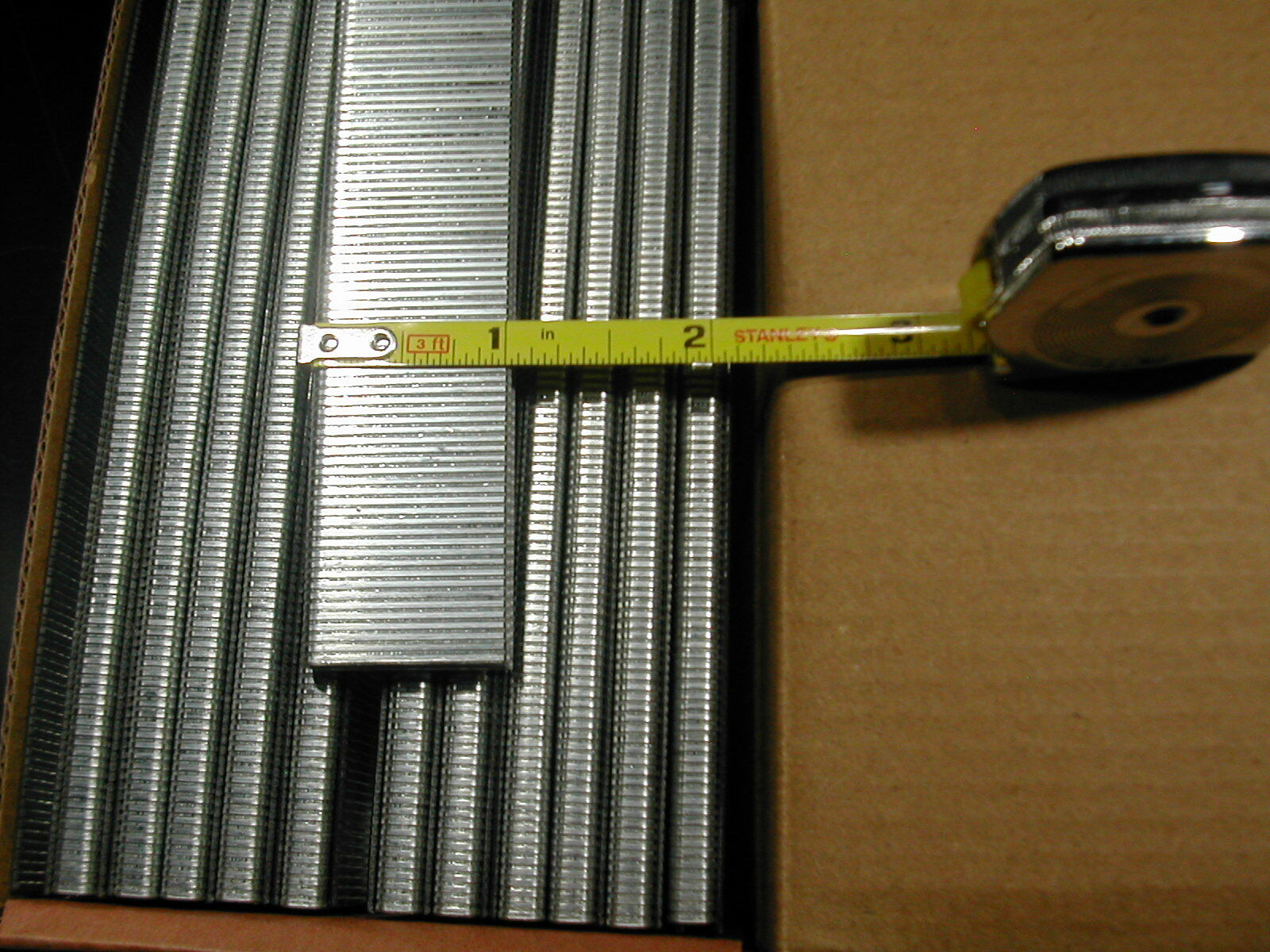 18 gauge 1/4" Narrow Crown Staples 5000/bx Galvanized Chisel Point 1" long