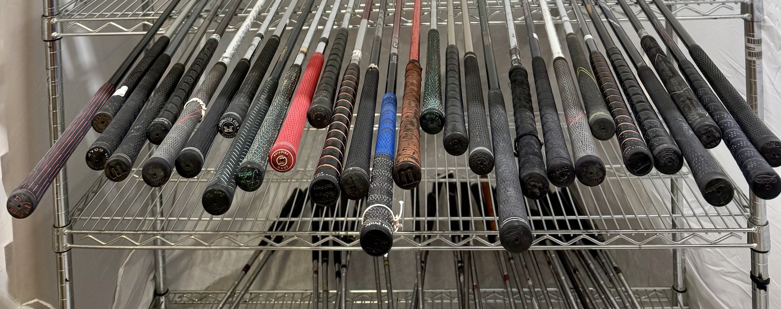 Wholesale Lot of 30 Golf Clubs - Assorted Fairway Woods and Hybrids