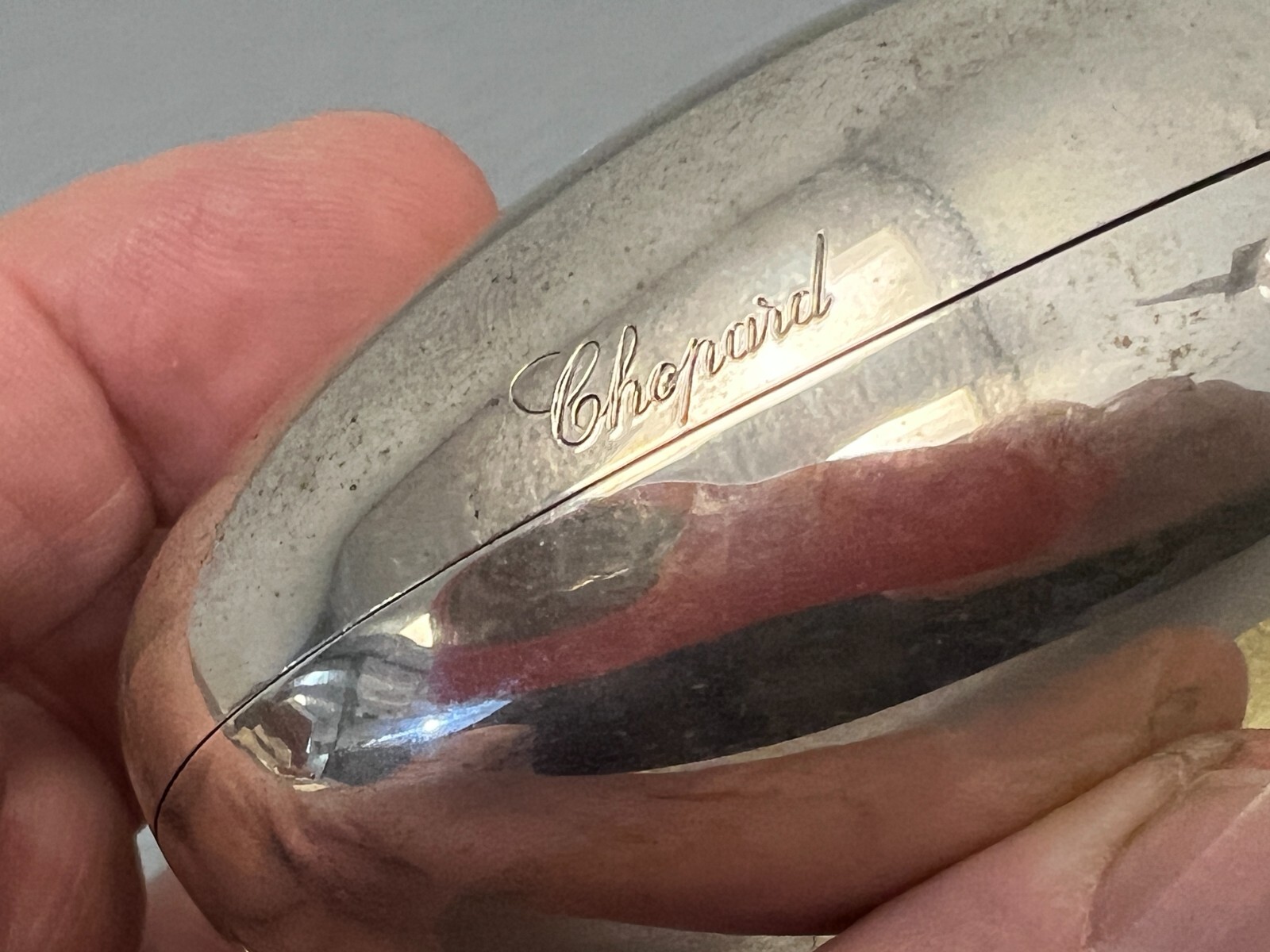 ORIGINAL CHOPARD HEART SHAPED STERlING SILVER RING DISPLAY BOX - VERY NICE!