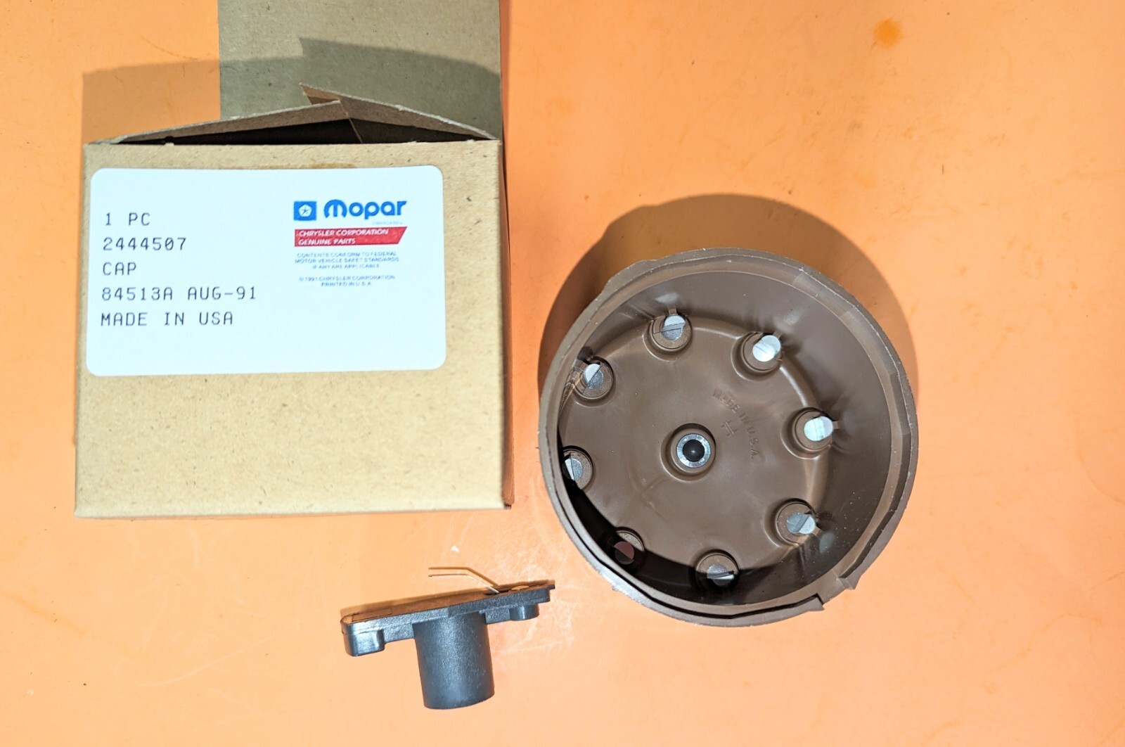 MOPAR NOS Tan Distributor Cap USA & Rotor Plymo Dodge Chry 383 340 318 440 360
