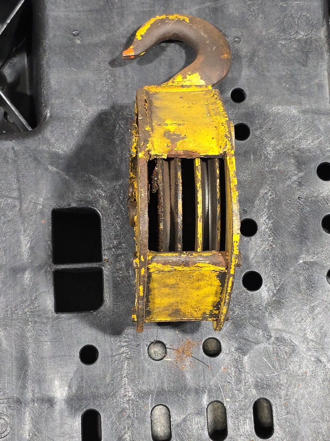 2 Ton 2 Sheave Crane Hoist Swivel Hook Snatch Block 4000 Lb Load