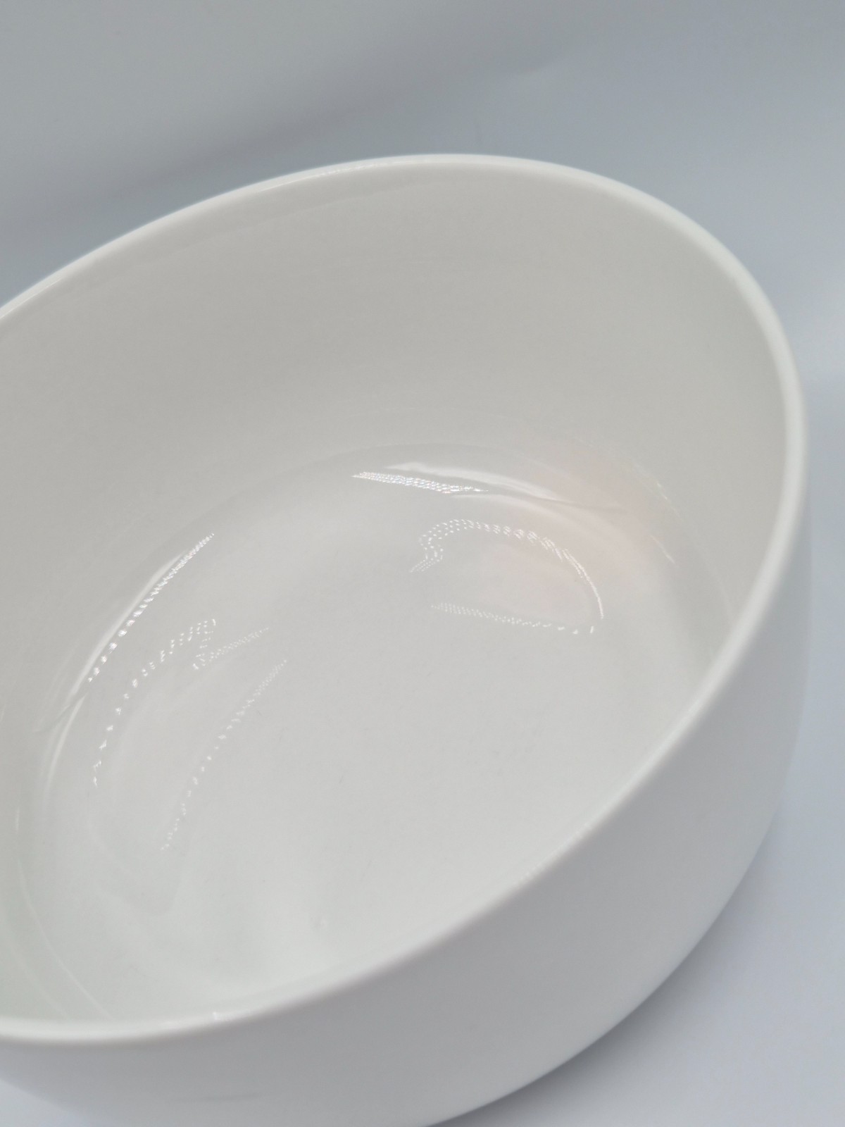 🔥 4 piece Sur La Table KITCHEN ESSENTIALS 5.75" Soup / Cereal Bowl Set SBE32