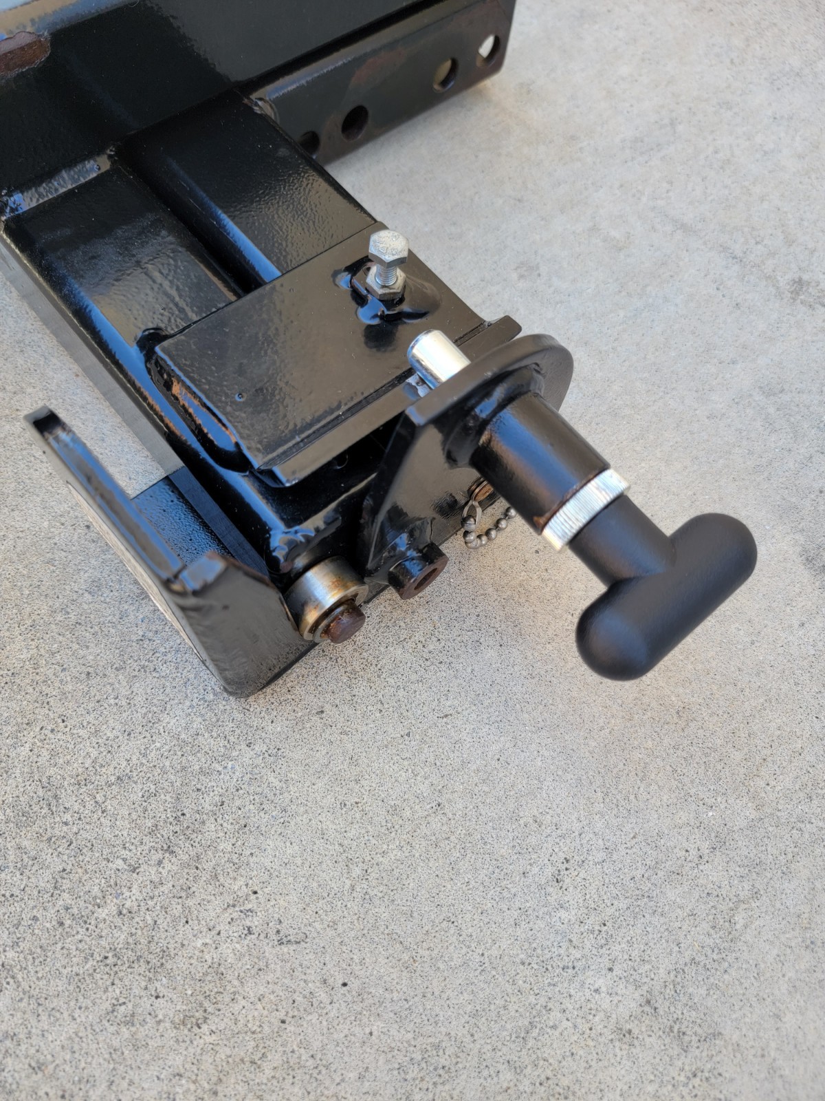 Harmar Swing-Away Bracket T-Handle Latch Pull ALA15154 for AL105 New Ships Free