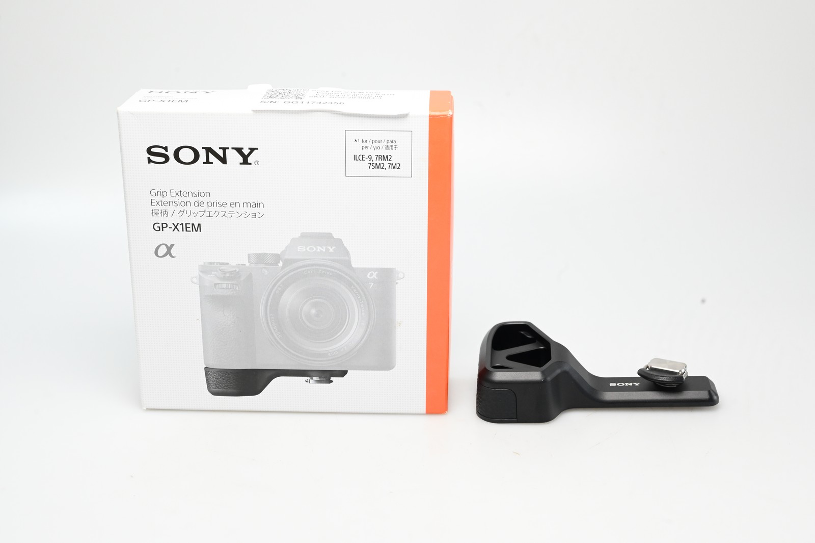 Sony GP-X1EM Grip Extension (a9,a7 II,a7R II,a7S II,a7 III,a7R III) #G356