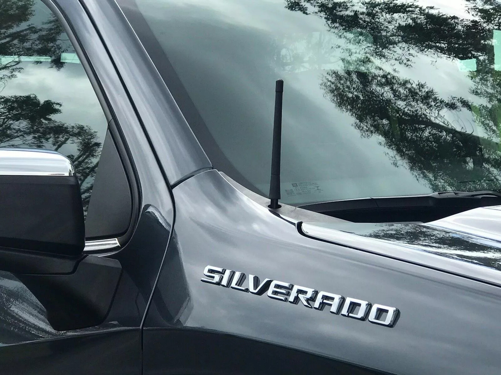 7" Short Black Rubber Antenna Mast Radio AM/FM for Chevrolet Silverado 2006-2026