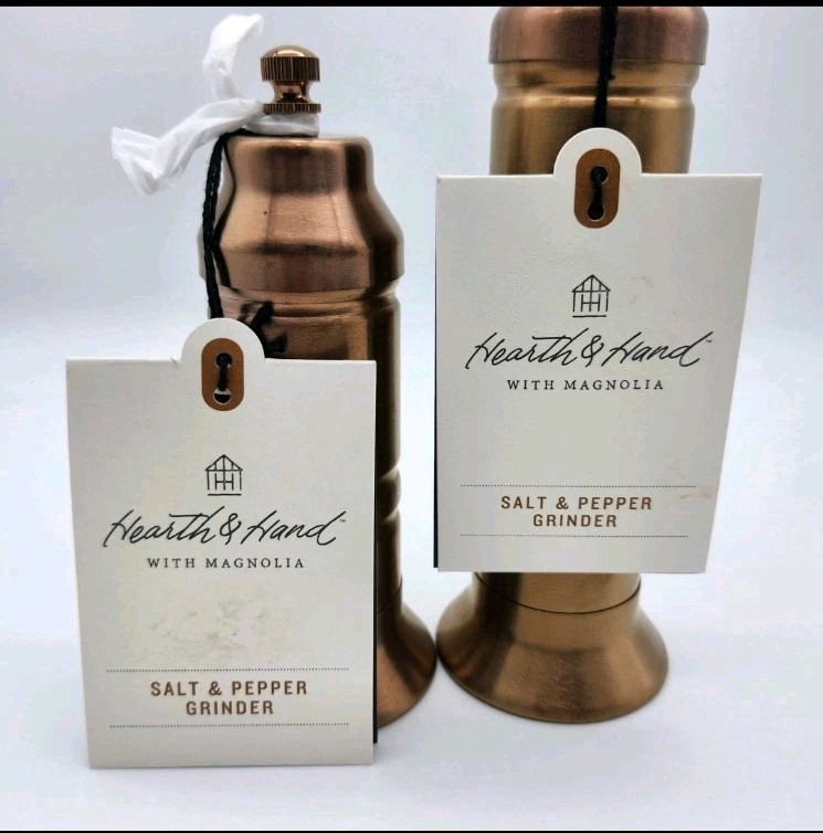 Salt & Pepper Crank Grinder Pair ▪ Copper Finish ▪︎ Hearth & Hand w/ Magnolia
