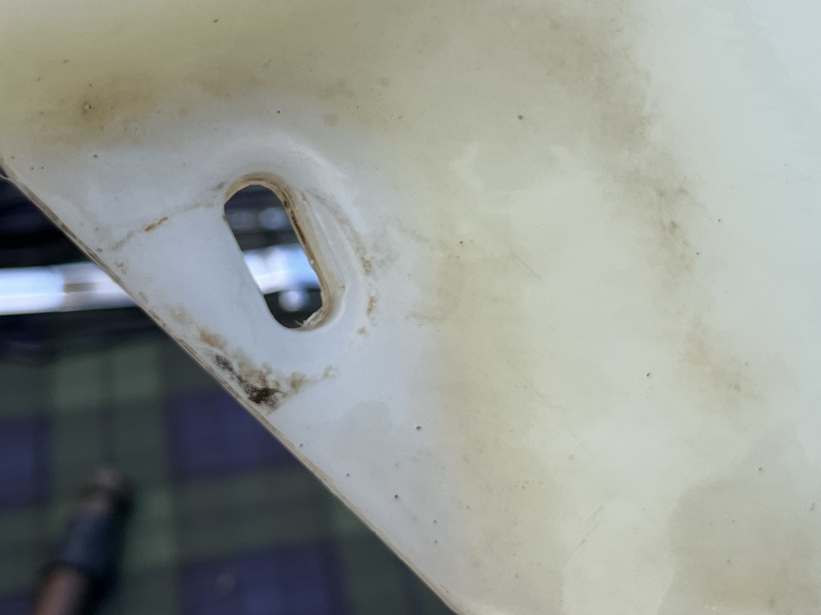 Mercedes-Benz R107 560SL Coolant Expansion Tank