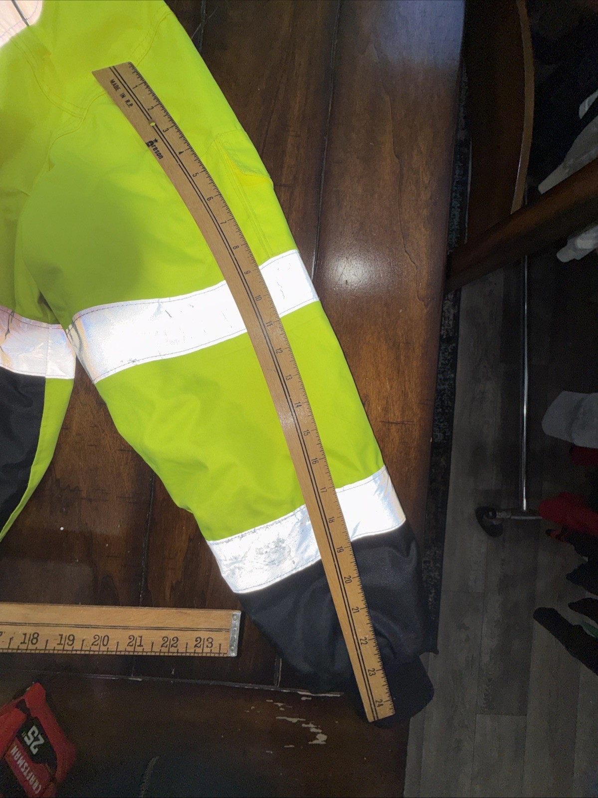 Frog Wear Reflective Jacket Size X-Large. Viking Demolition