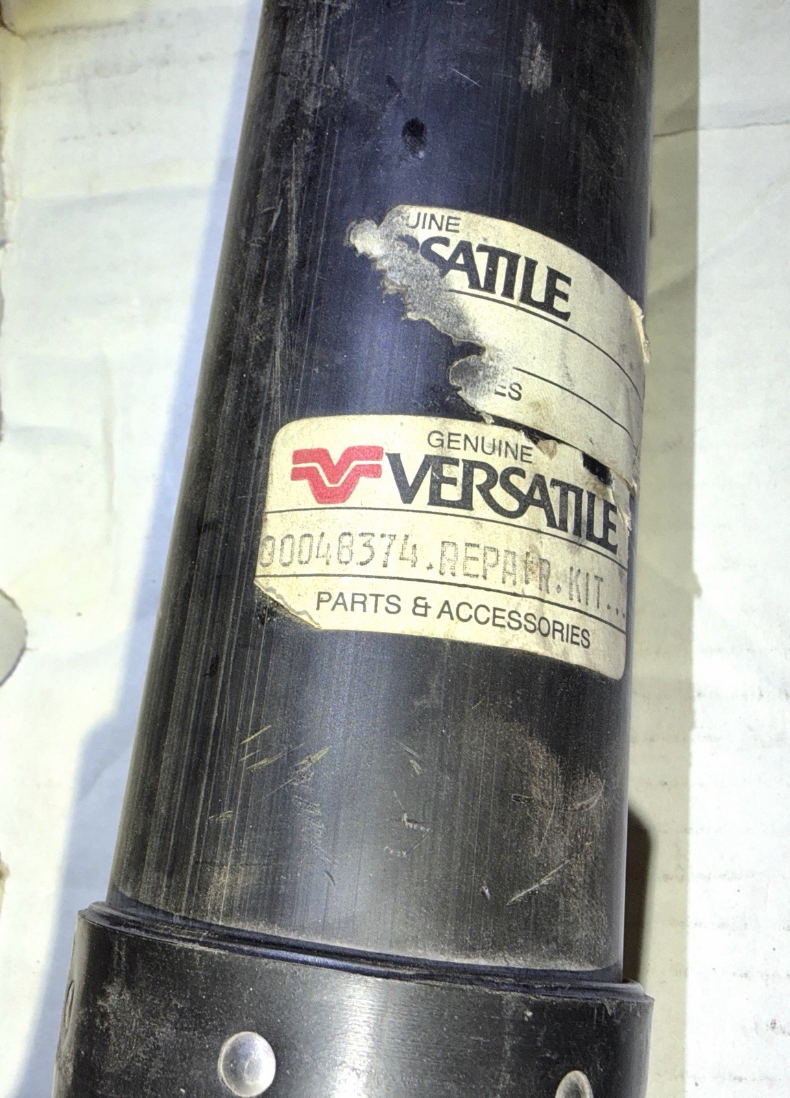 Versatile Unused PTO Drive SHAFT 6 Spline From Closed Dealership 00048374