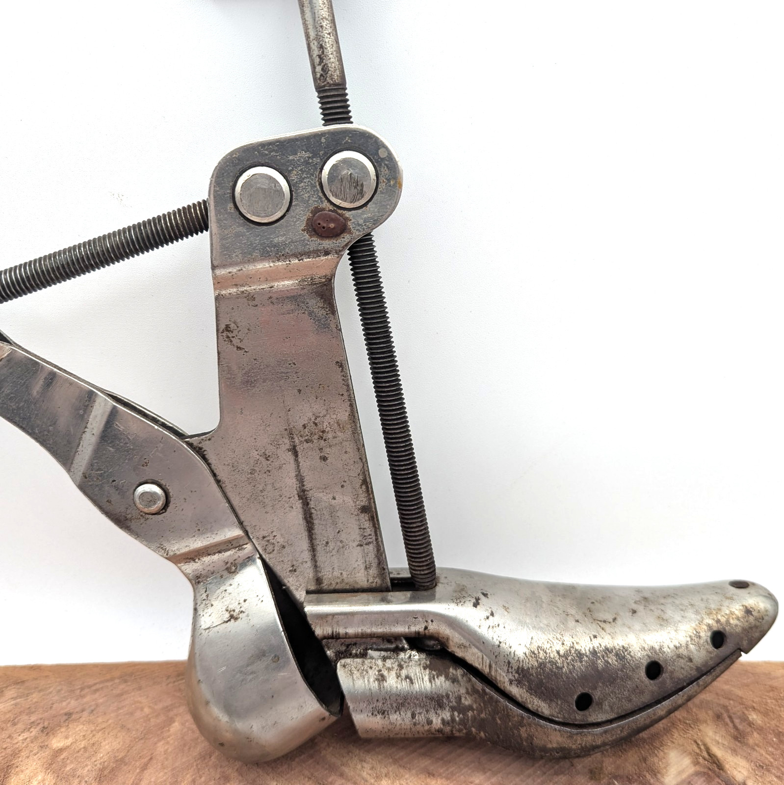 Vintage 1929 Nu-Way Steel Industrial Steampunk Shoe Stretcher Factory Sizer