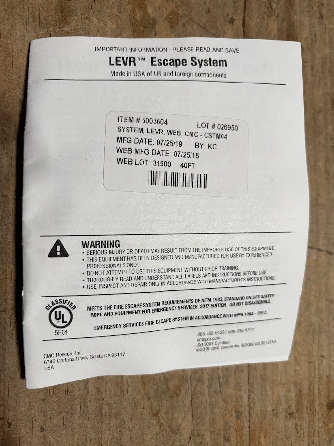 CMC Rescue Levr Fire Escape System w/hook, descender, carabiner, rope + bag NEW