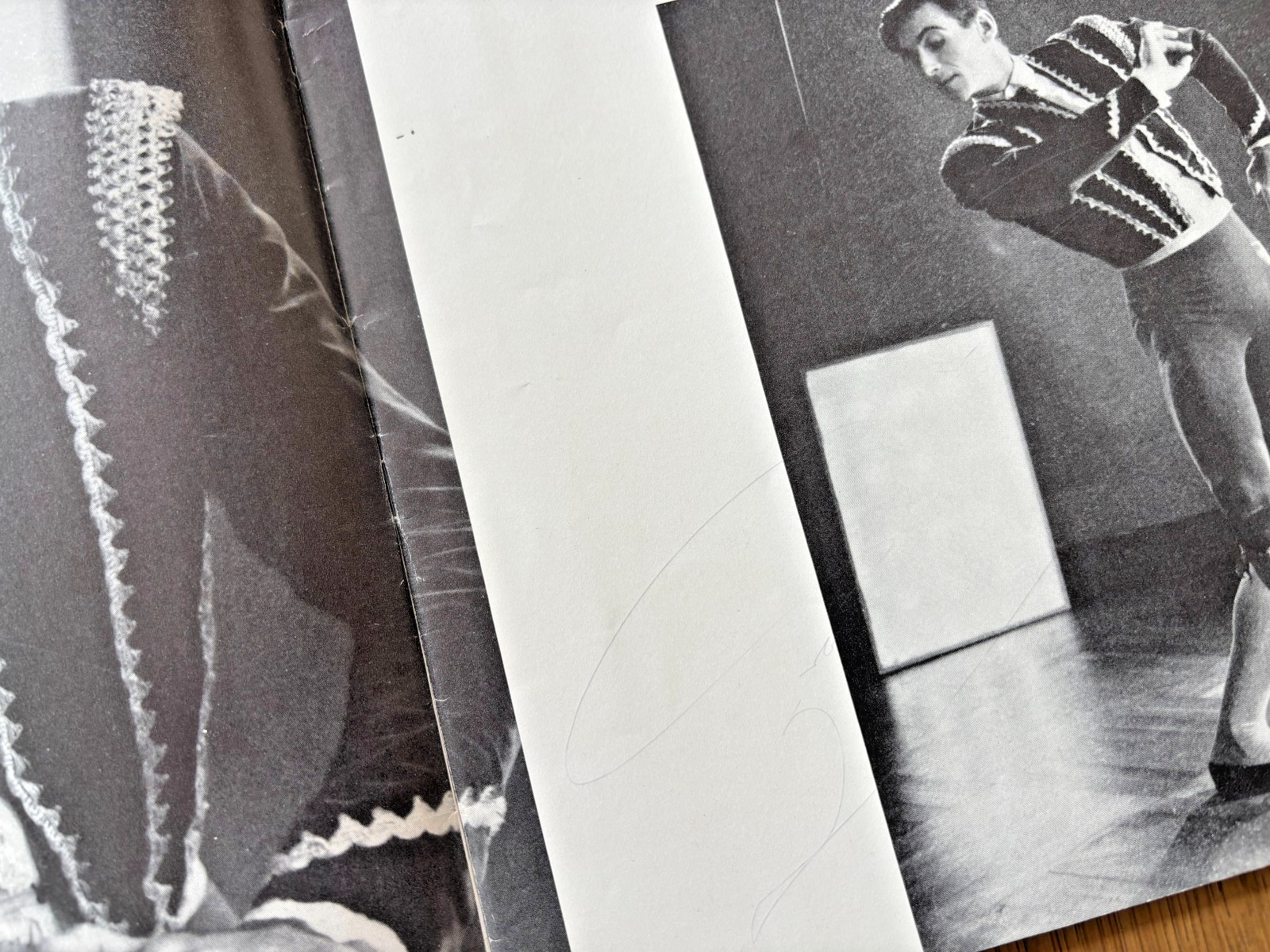 1956 program W/30 AUTOGRAPHS BALLET RUSSE DE MONTE CARLO NOVAK/CHOUTEAU/HOWARD