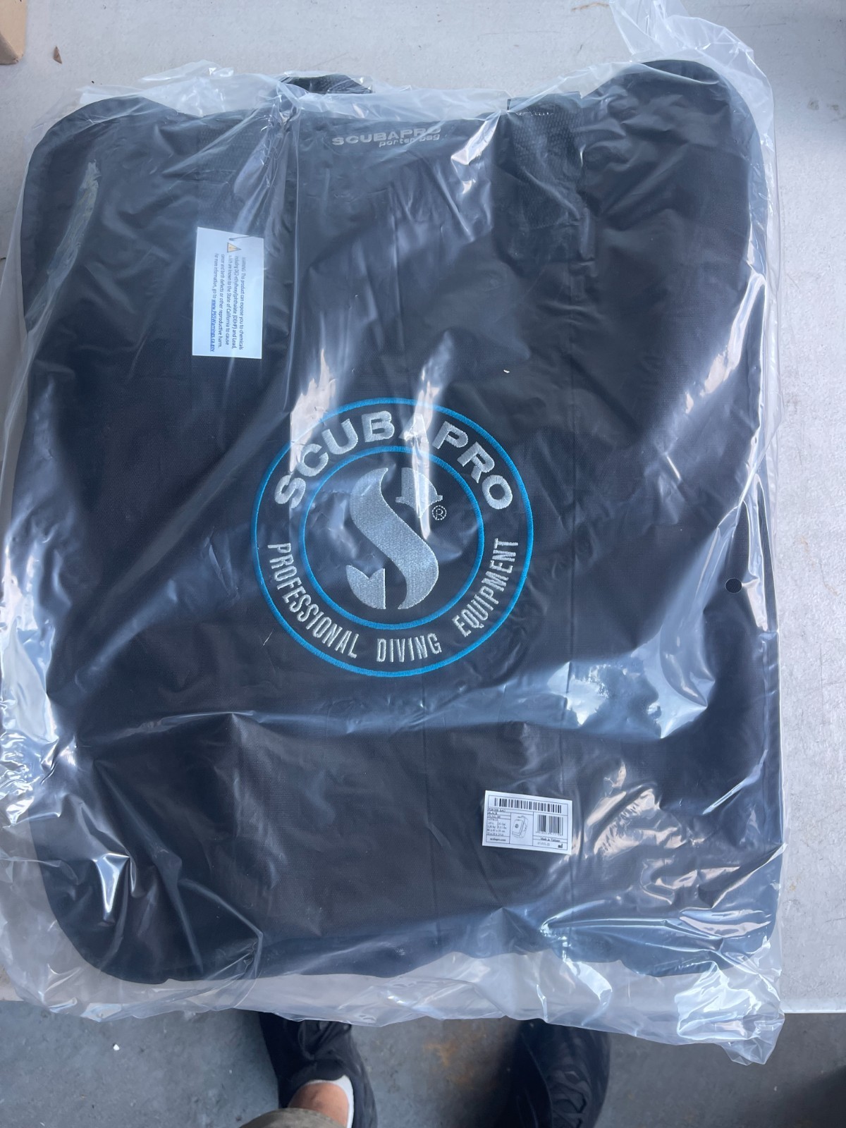 SCUBAPRO 53.010.190 Porter Bag 125L Duffle For Scuba Diving Gear Black