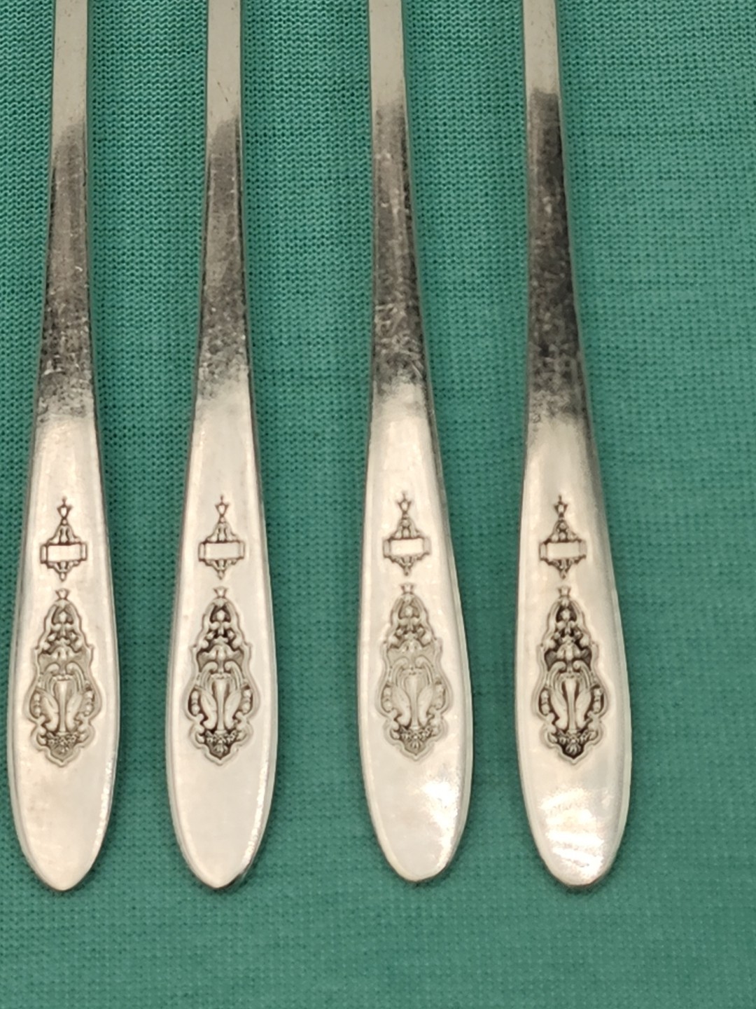 Oneida Community Silverplate BIRD OF PARADISE 6 COCKTAIL FORKS 6" No Monogram