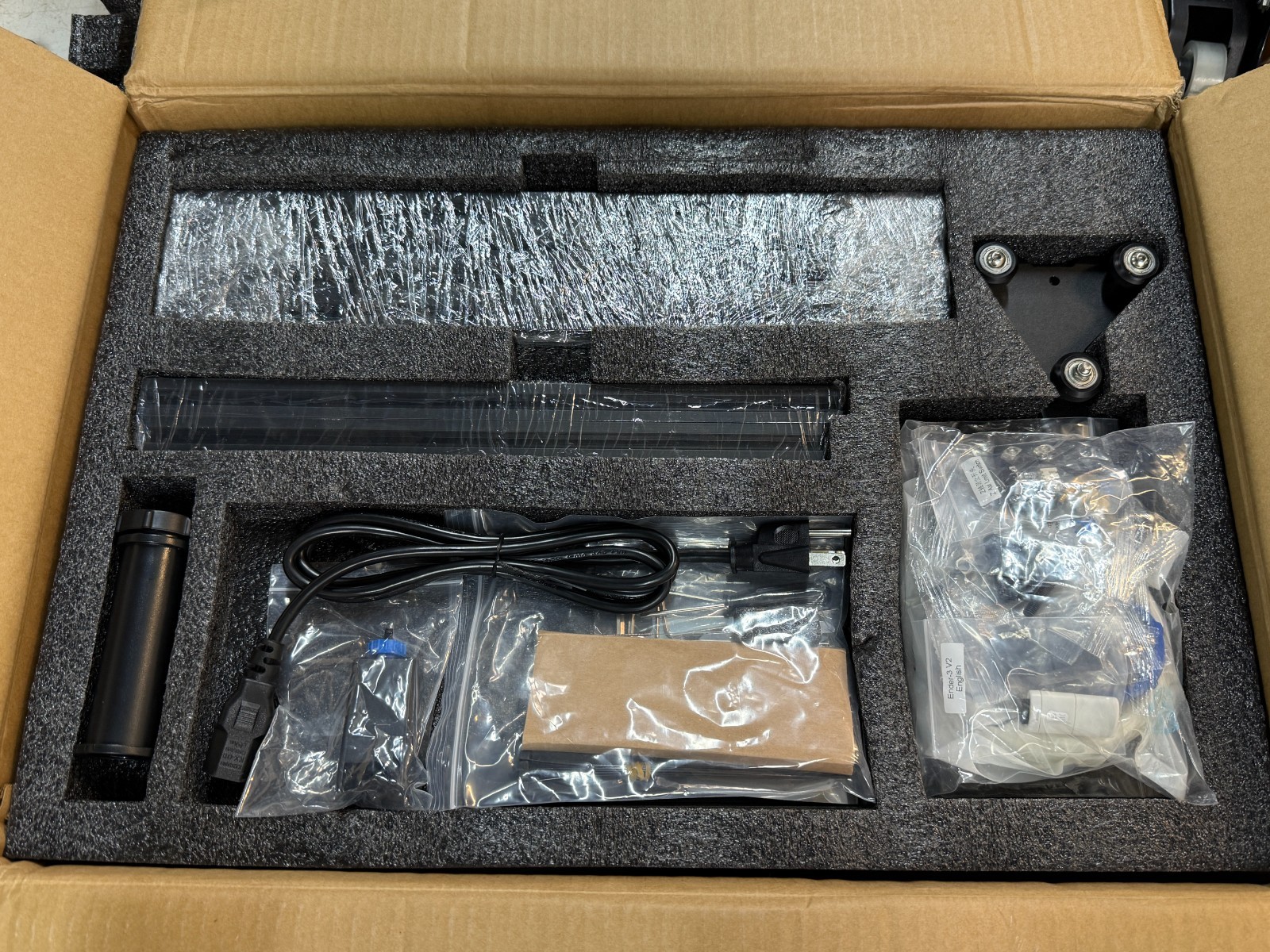 Creality Ender 3 V2 3D Printer