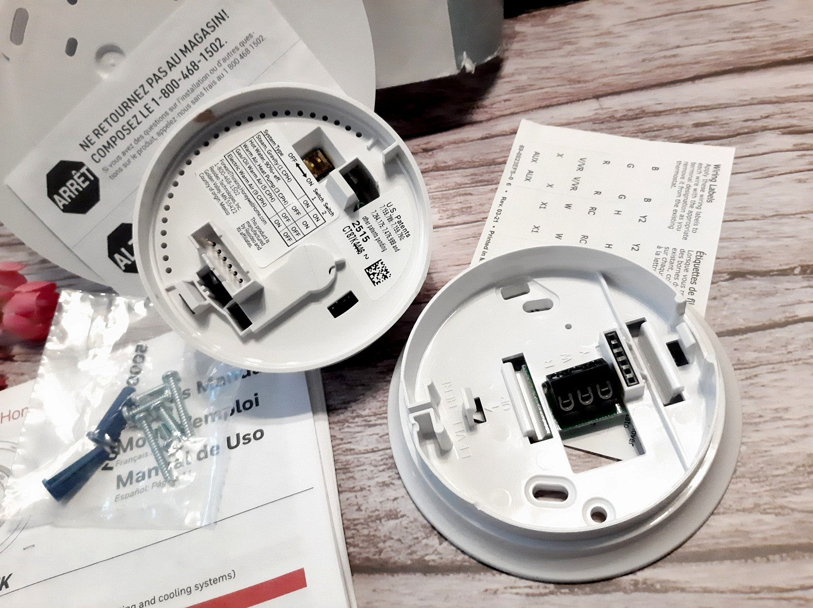 Honeywell Home CT87K Round Non Programmable Thermostat ~ NOB, For Parts