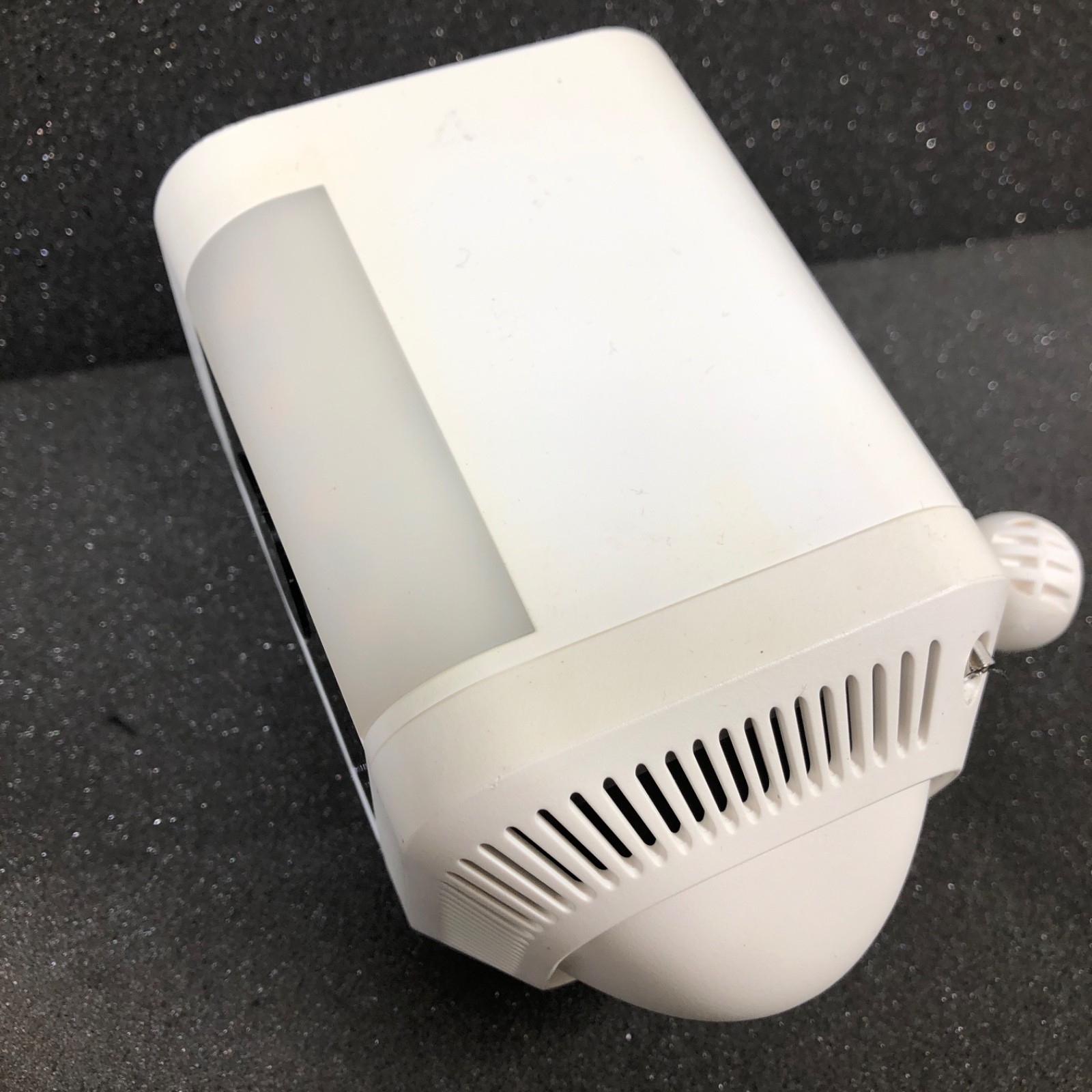 Ring - Spotlight Cam Plus Wireless 1080p Battery Camera - White NO MOUNT