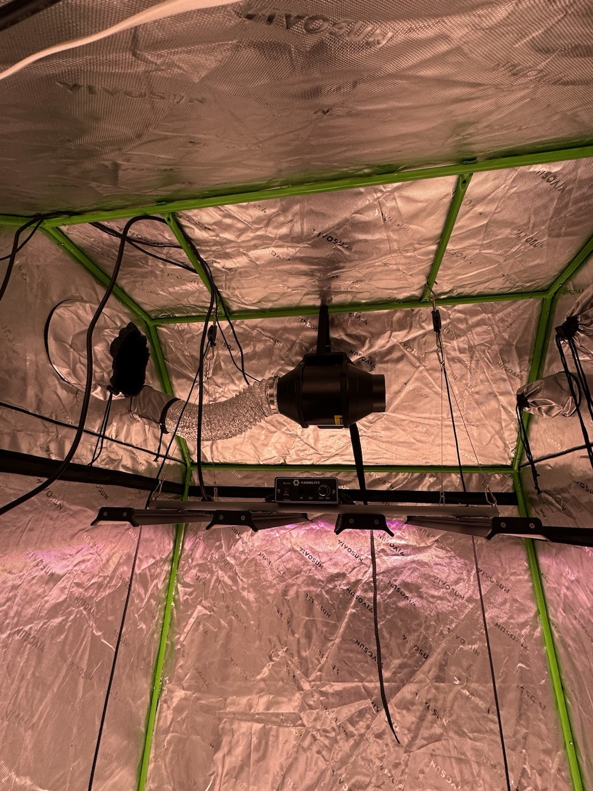 VIVOSUN 4x4 Grow Tent with Lights & Accessories, Black, Used