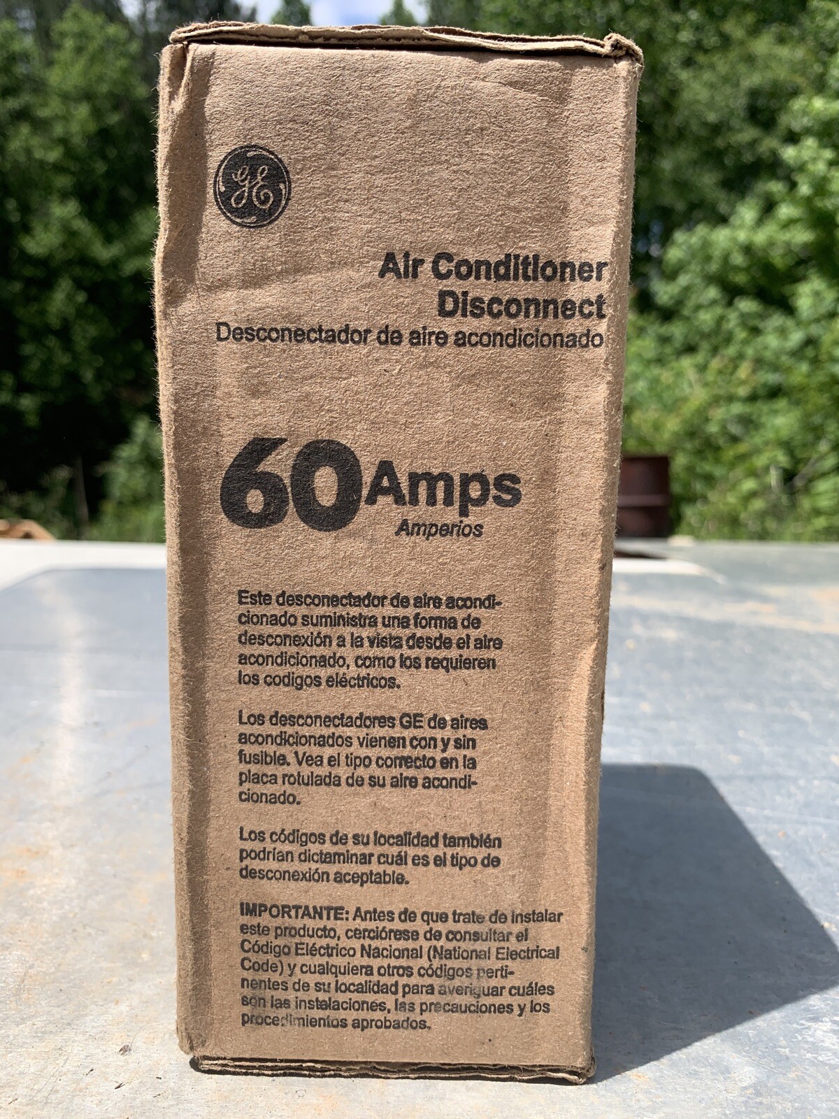 NEW!! GE Non-Fuse Metallic AC Disconnect 60A 240V Switch Box Power Enclosure