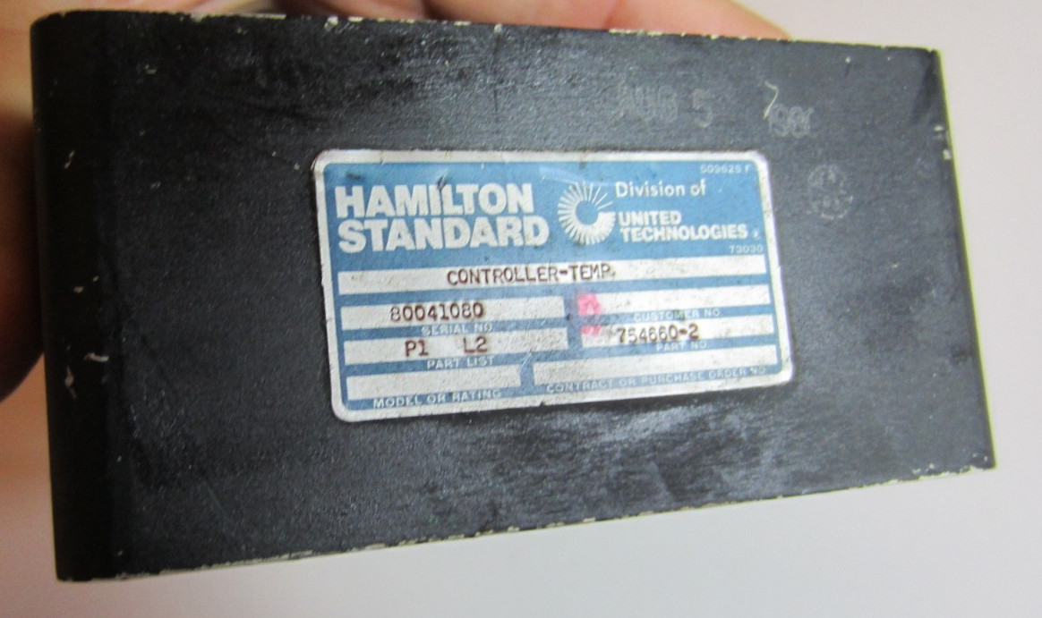 HAMILTON STANDARD TEMPERATURE CONTROLLER P/N 754660-2