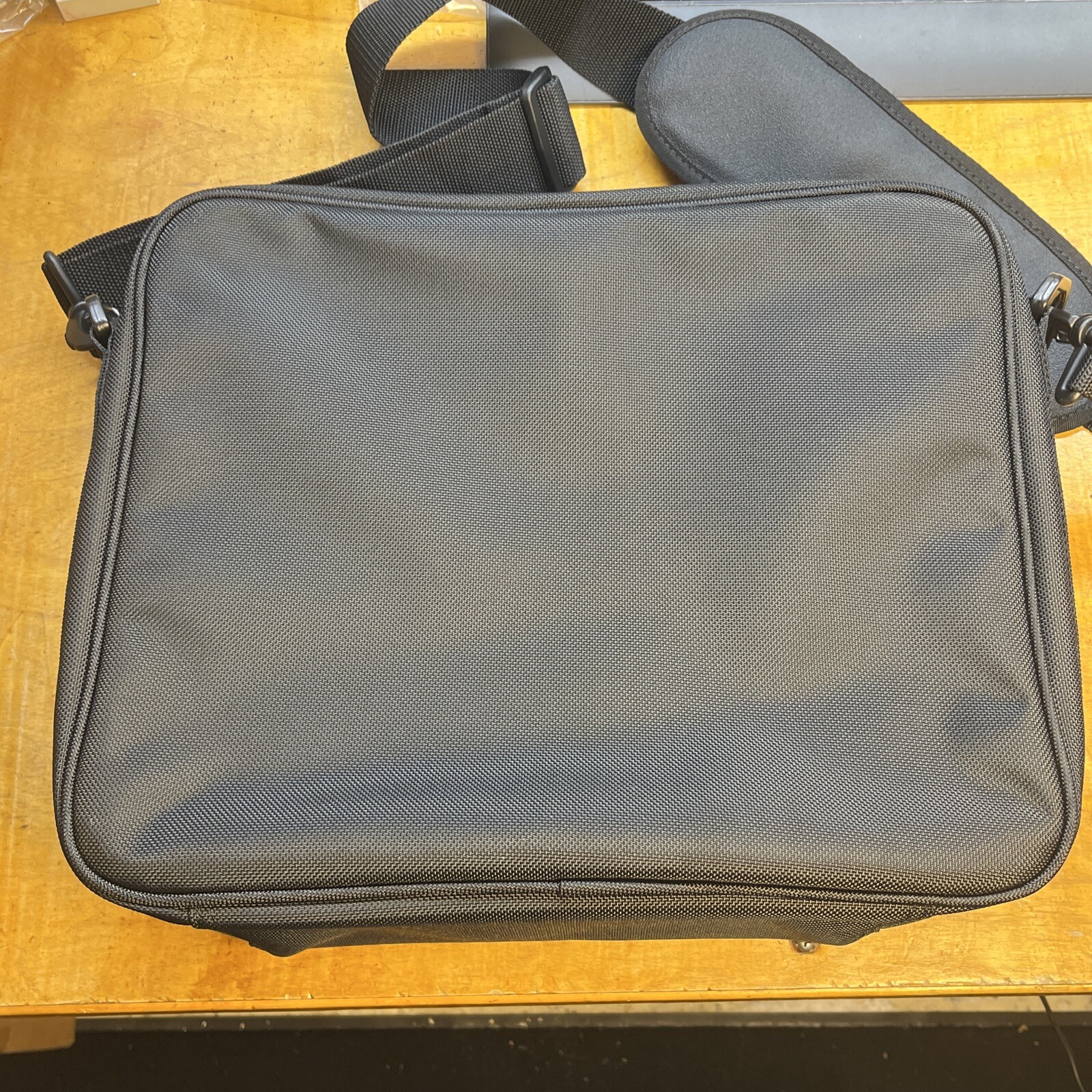 Atomic Aquatics Deluxe Padded Regulator Bag 11-0501-00 Protective Scuba Reg Case