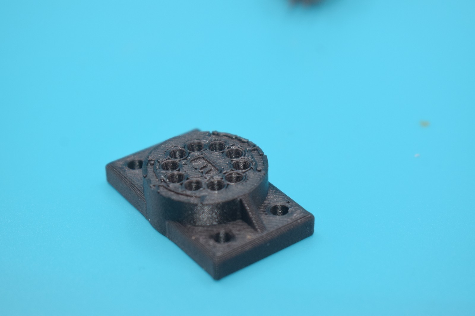 Vacuum Tube 9 Pin Straightener / Stand | With Mounting Holes