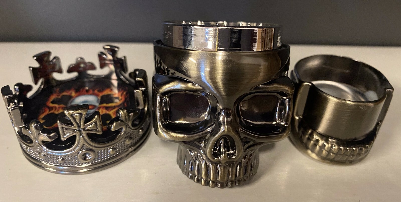 3 Piece Skull Metal Alloy Tobacco Spice Grinder Crusher USA Seller W/ Gift Box
