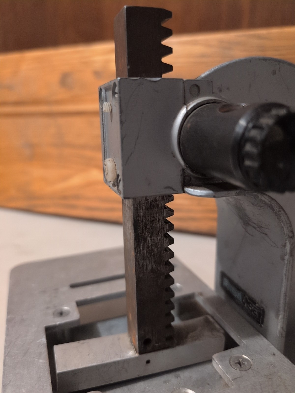 VTG Panavise Pana Press With NO HANDLE