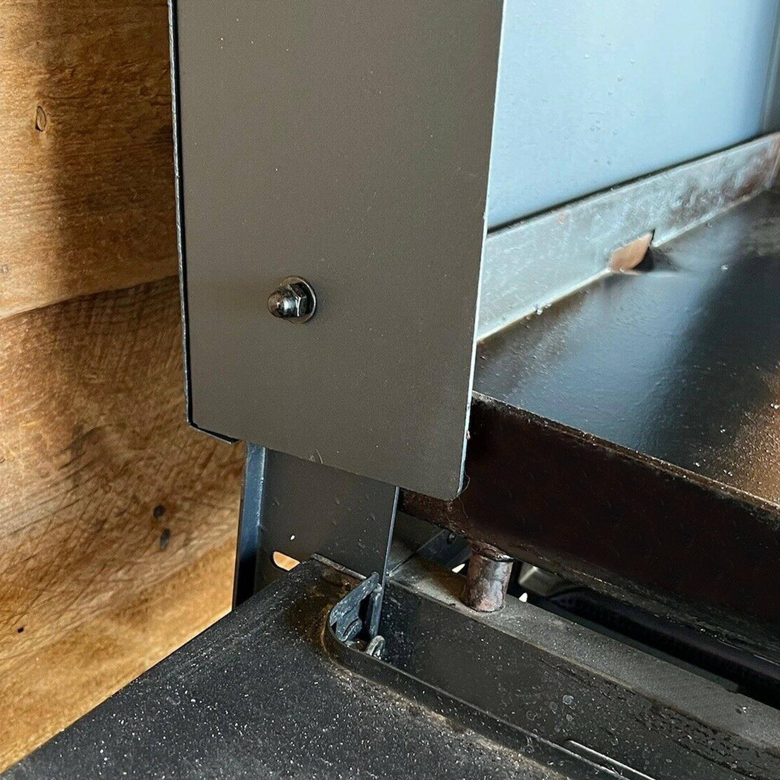 Hinged Lid for Blackstone 36 inch Griddle with Rear Grease Collection - Black