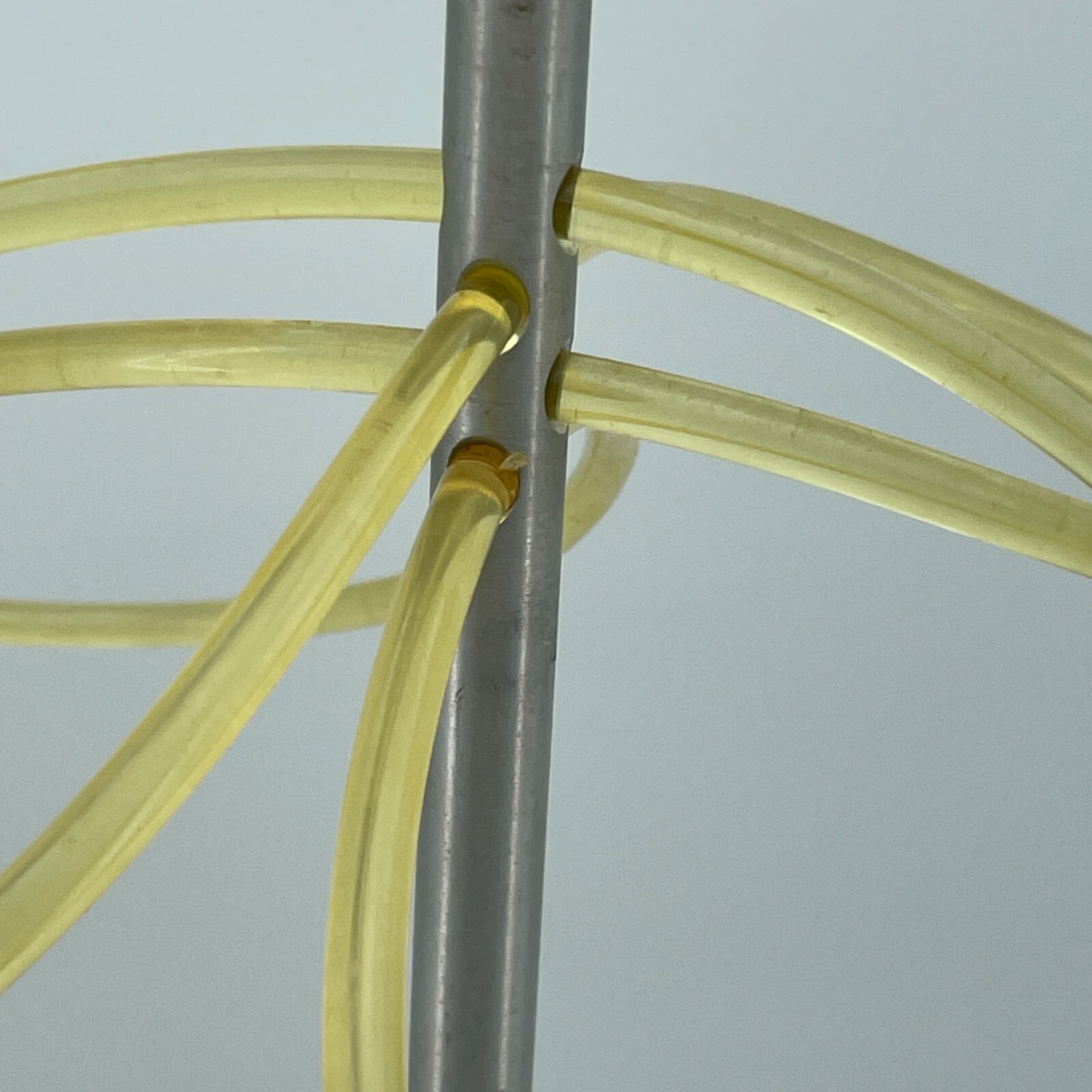 VINTAGE MCM Umbrella Stand Cloverleaf Lucky Clover Aluminum Silver Decor 25in