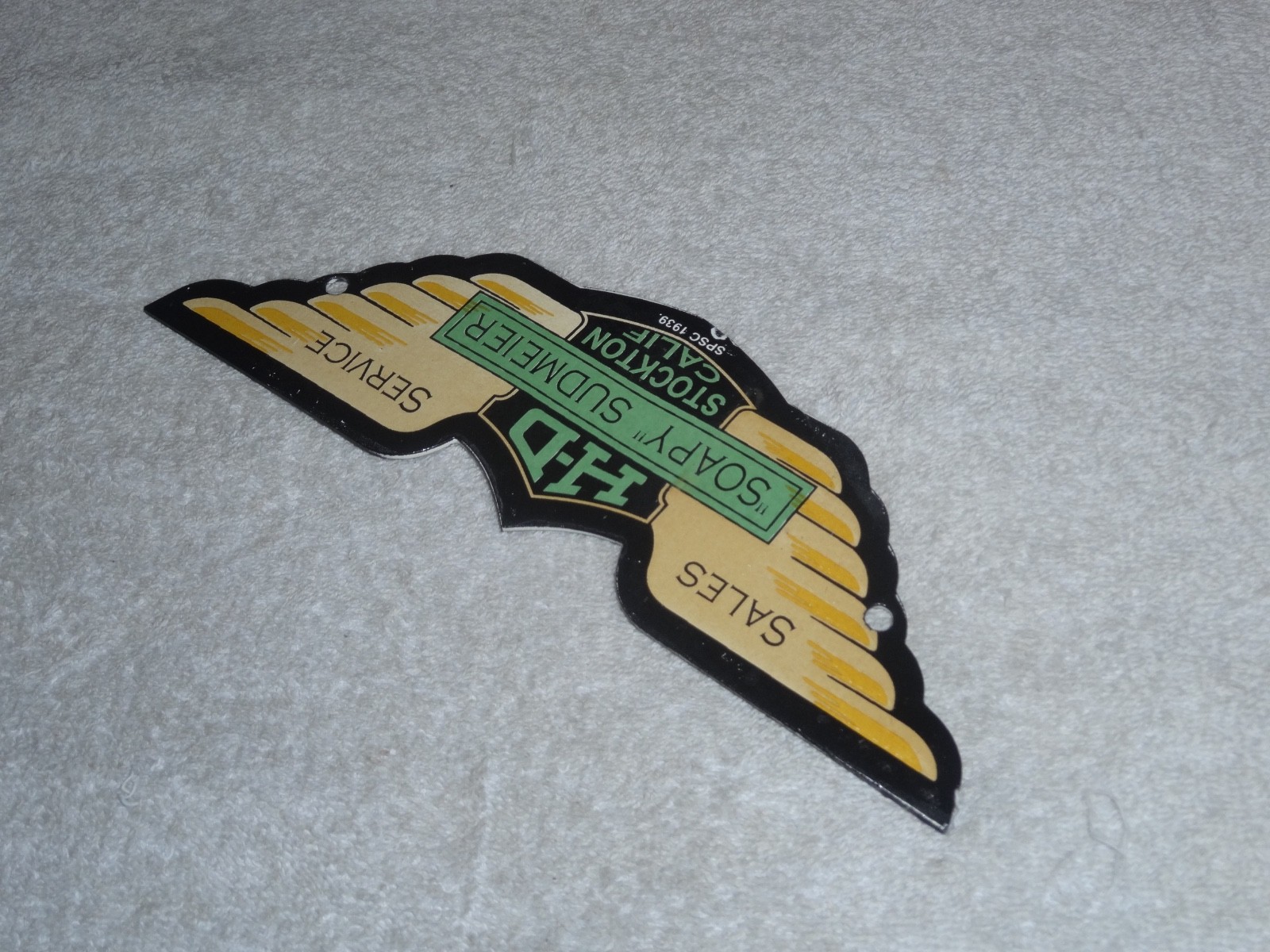 VINTAGE 1939 HARLEY DAVIDSON MOTORCYCLE SOAPY WINGS PORCELAIN METAL GAS OIL SIGN