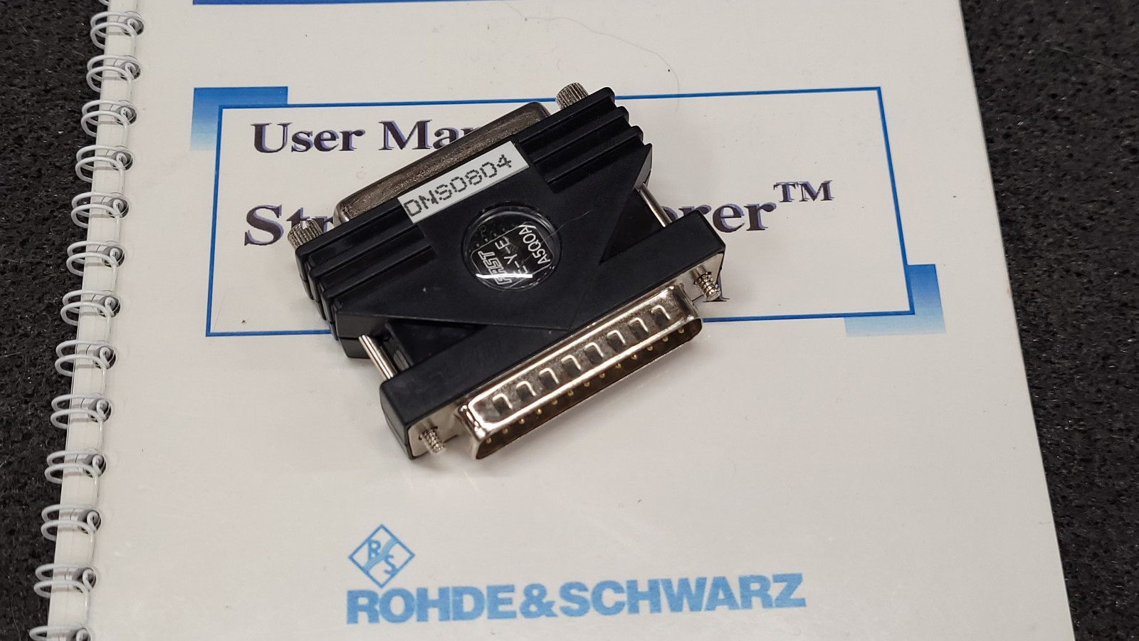 Rhode SCHWARZ DVMD-B1 DONGLE & Manual (Untested)