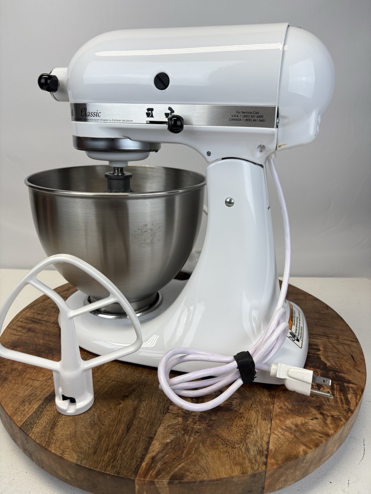 KitchenAid - Classic Series 4.5 Quart Tilt-Head Stand Mixer - K45SSWH - White