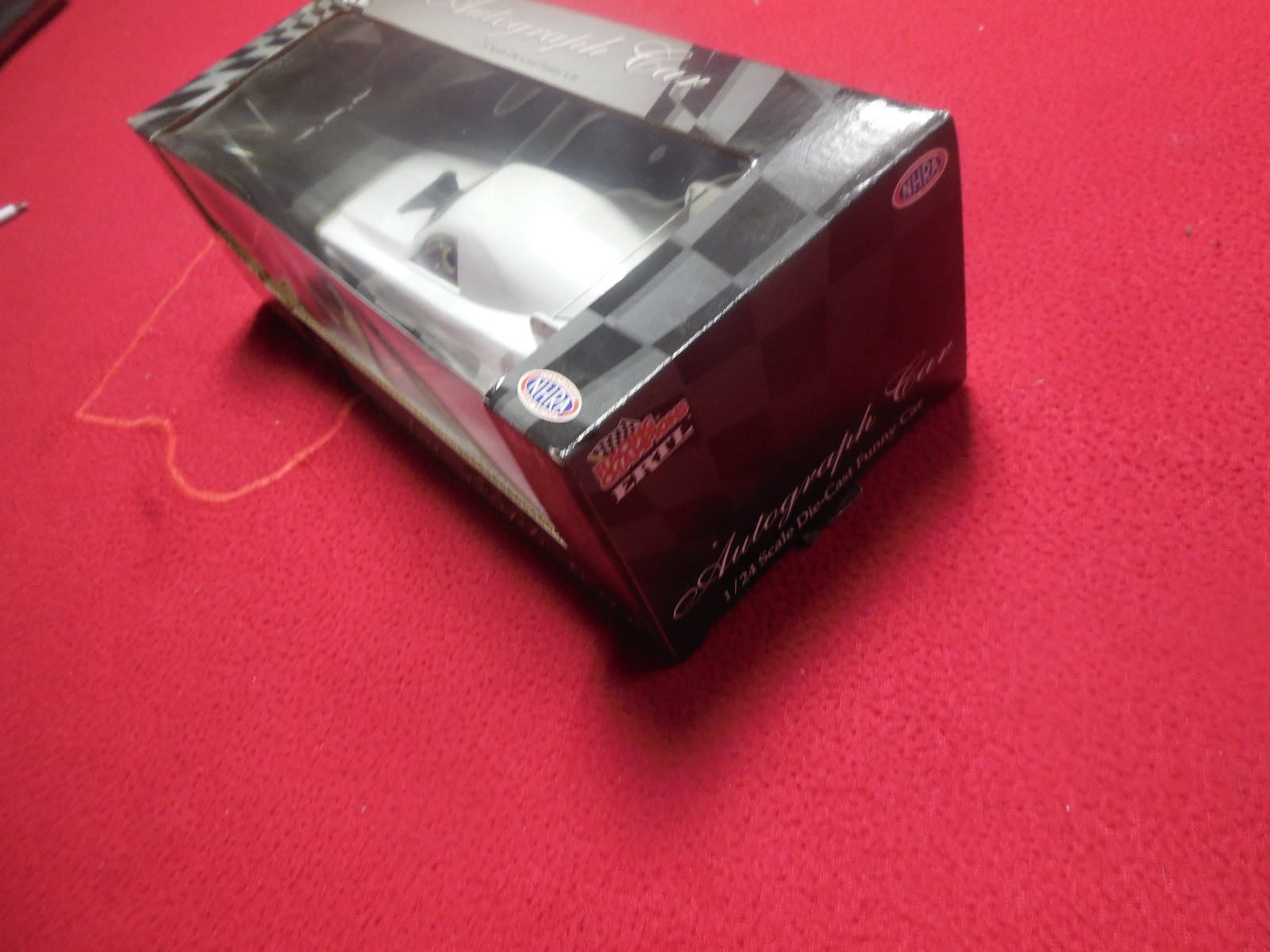 Racing Champions 1:24 scale all white Ford Mustang Funny Car "Autograph" car