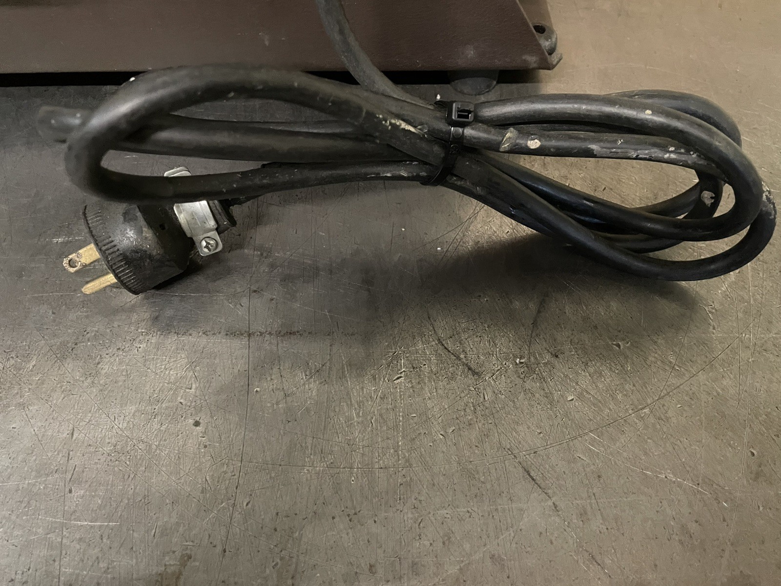 GLENDO ACCU FINISH SERIES II CARBIDE GRINDER / SHARPENER